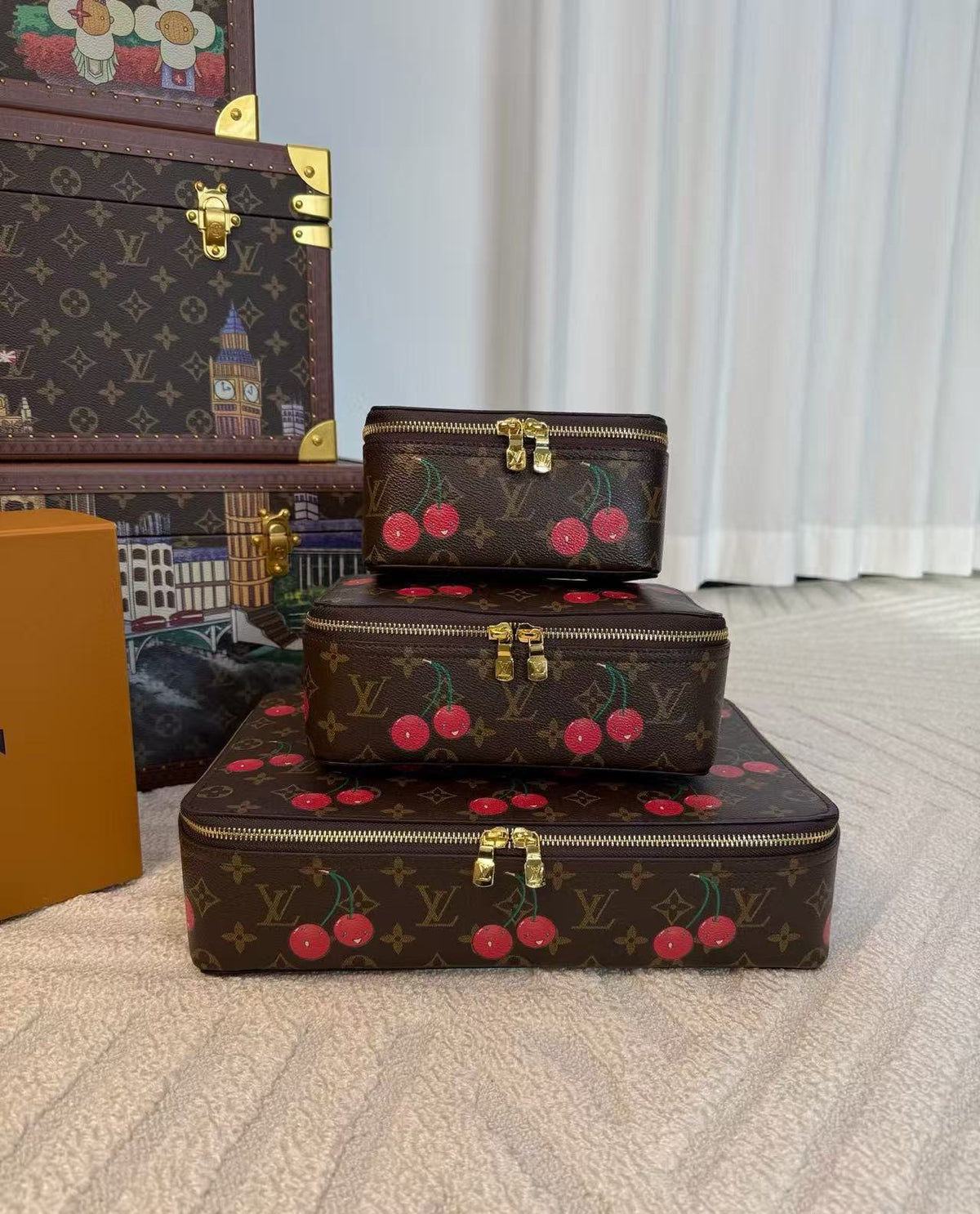 CUSTOM LV MAKE UP 3 IN 1 POUCH SET (CHERRY)